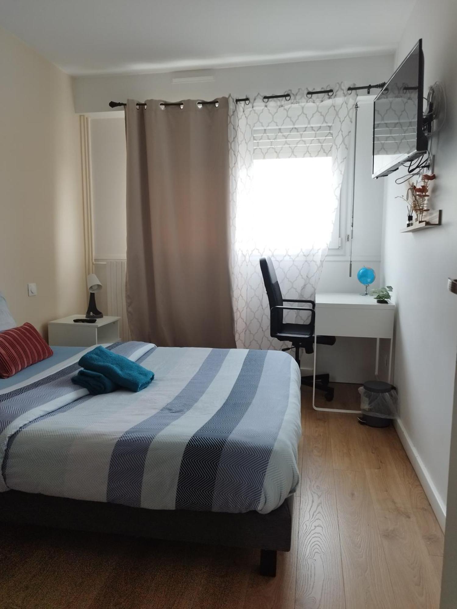 Parisian Cosy Flat With Balcony Apartment Argenteuil Bagian luar foto